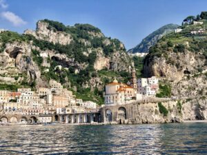 View of Amalfi from the sea (Photo credits @jcataffo from Pixabay)