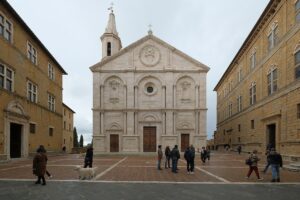 Pienza - Duomo Square (Photo credits @Andrea Bertozzi - Wikimedia Commons)