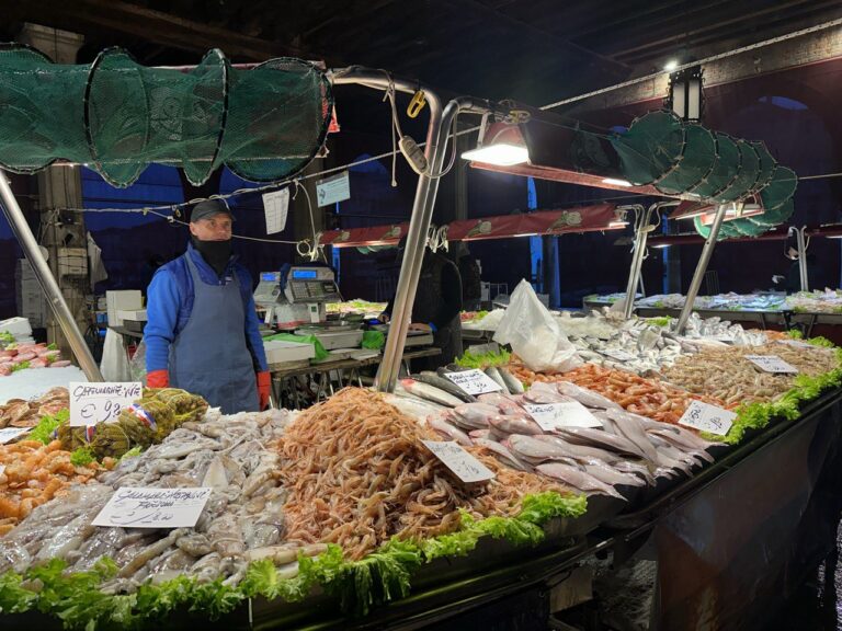 Venice market 1